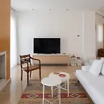Villa White
